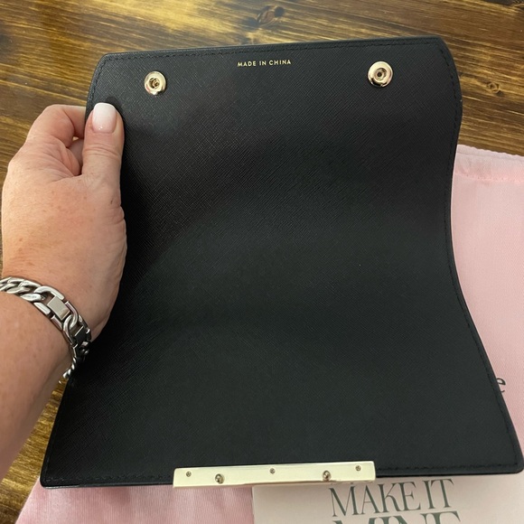 Kate Spade Removable Enclosure - Picture 2 of 2